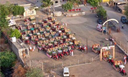 Captain Tractors Sets New World Record with Spiritual Pilgrimage Featuring 70 Identical Mini Tractors